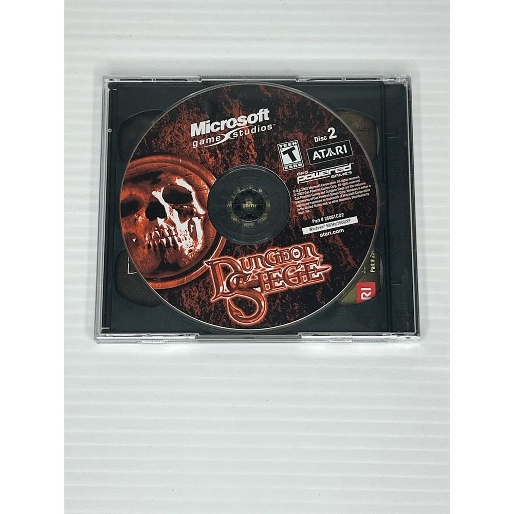 Dungeon Siege Atari Microsoft Game Studios PC 2004 RPG Chris Taylor W/Dust Cover